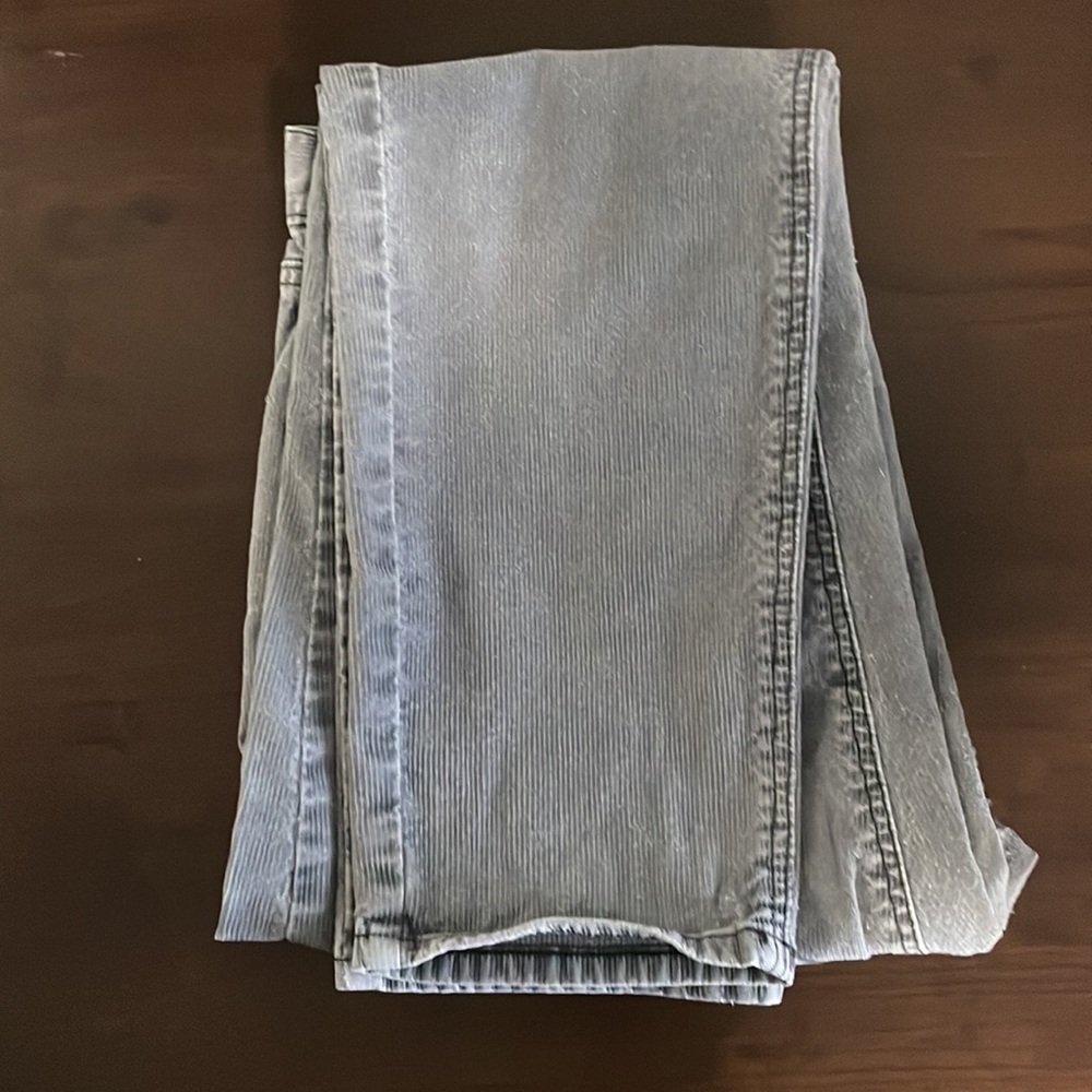 Preloved - Picture 5 of 5